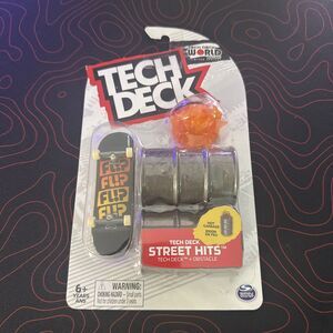 Tech Deck Street Hits Hot Garbage Obstacle Flip Fingerboard Skateboard Diorama